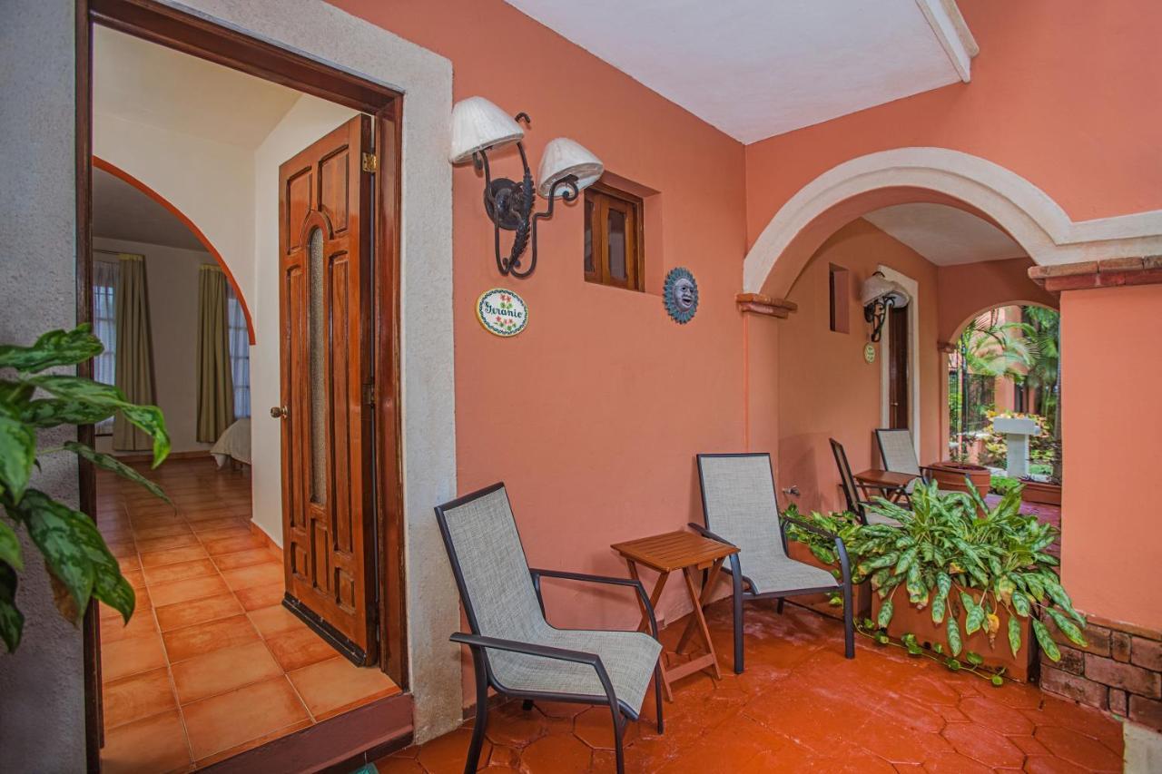 Hacienda San Miguel Hotel & Suites Косумел Екстериор снимка