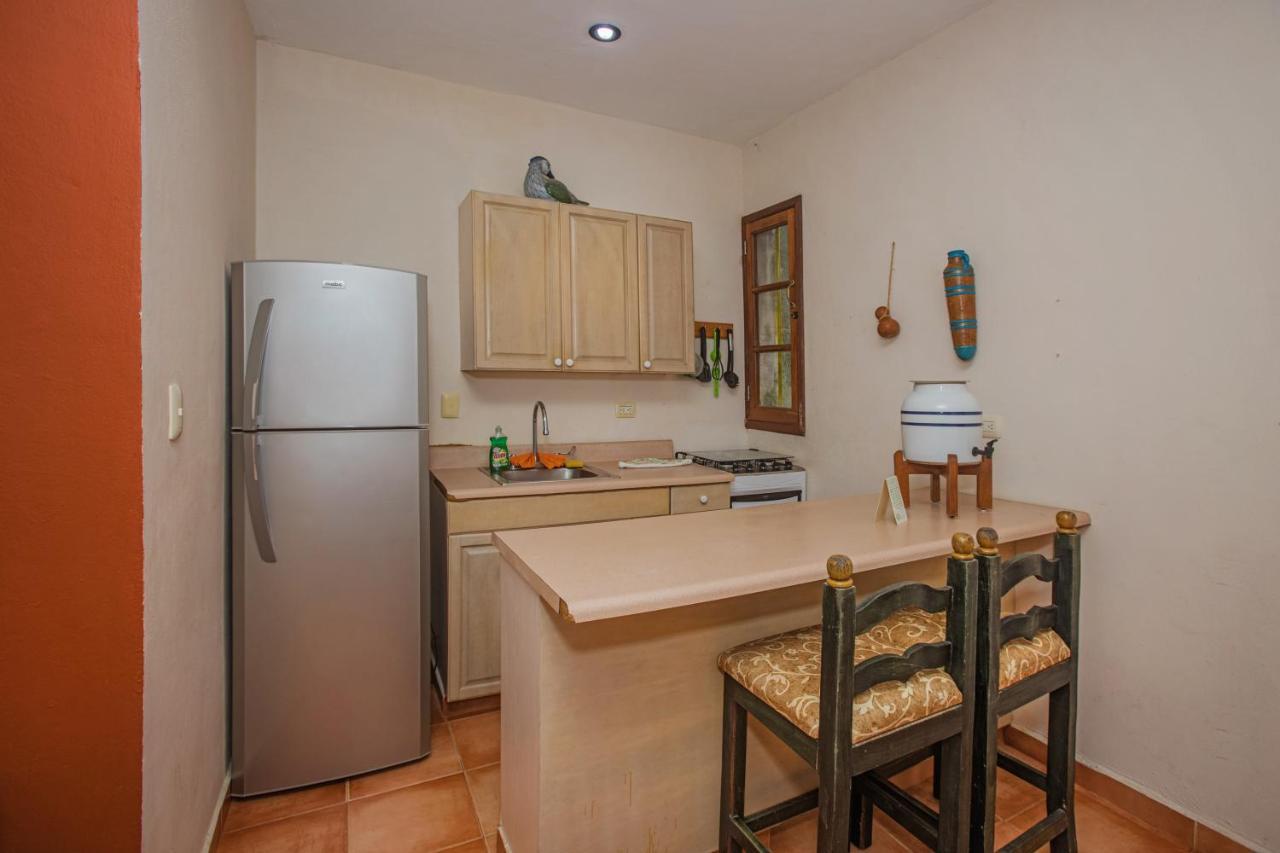 Hacienda San Miguel Hotel & Suites Косумел Екстериор снимка