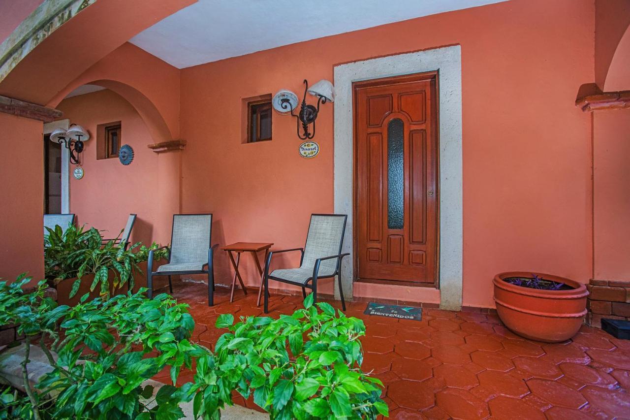 Hacienda San Miguel Hotel & Suites Косумел Екстериор снимка