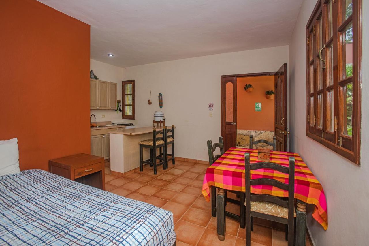 Hacienda San Miguel Hotel & Suites Косумел Екстериор снимка