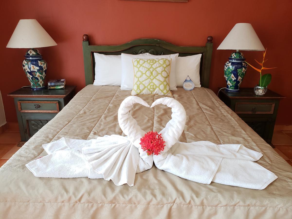 Hacienda San Miguel Hotel & Suites Косумел Екстериор снимка