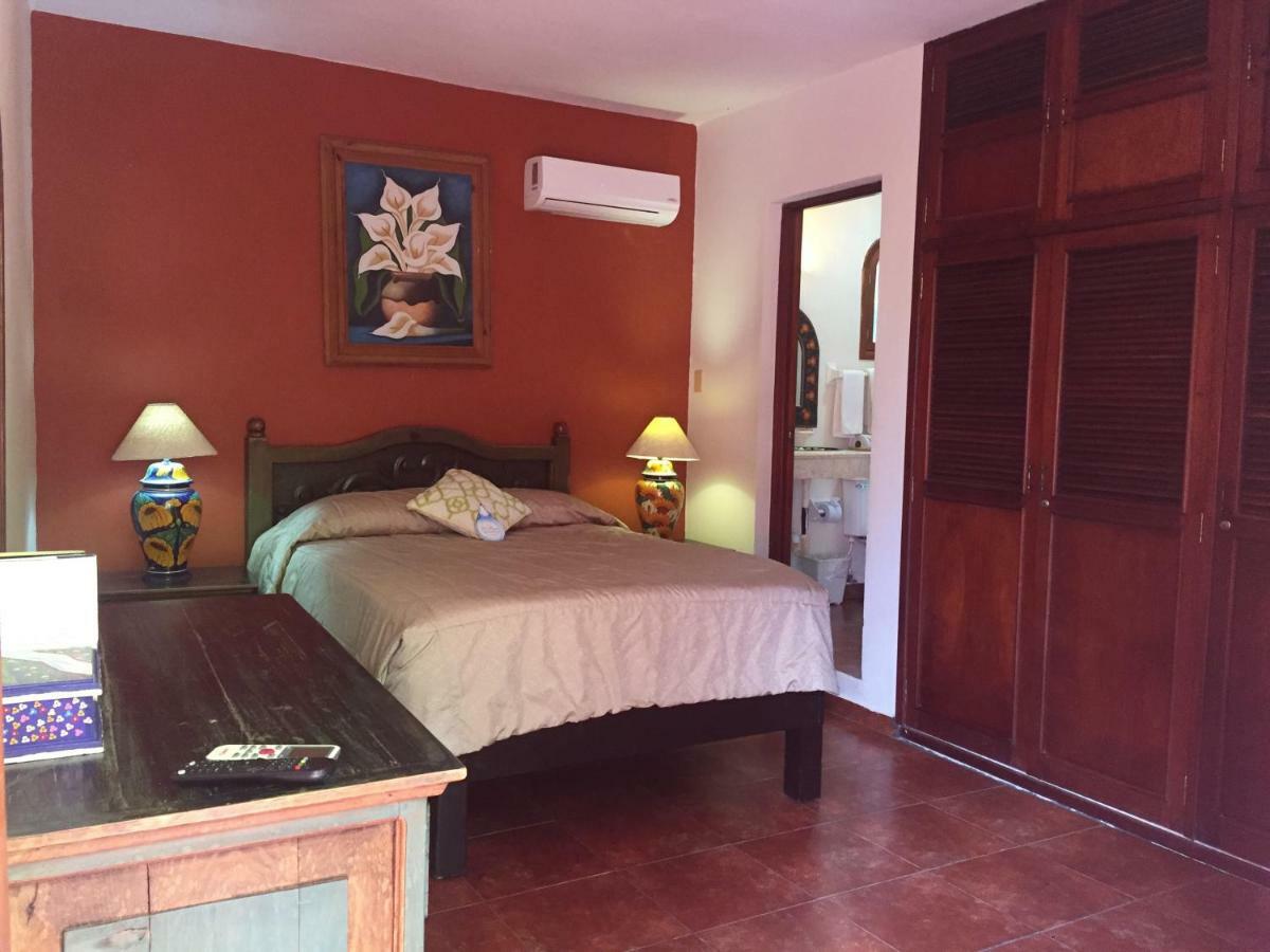 Hacienda San Miguel Hotel & Suites Косумел Екстериор снимка